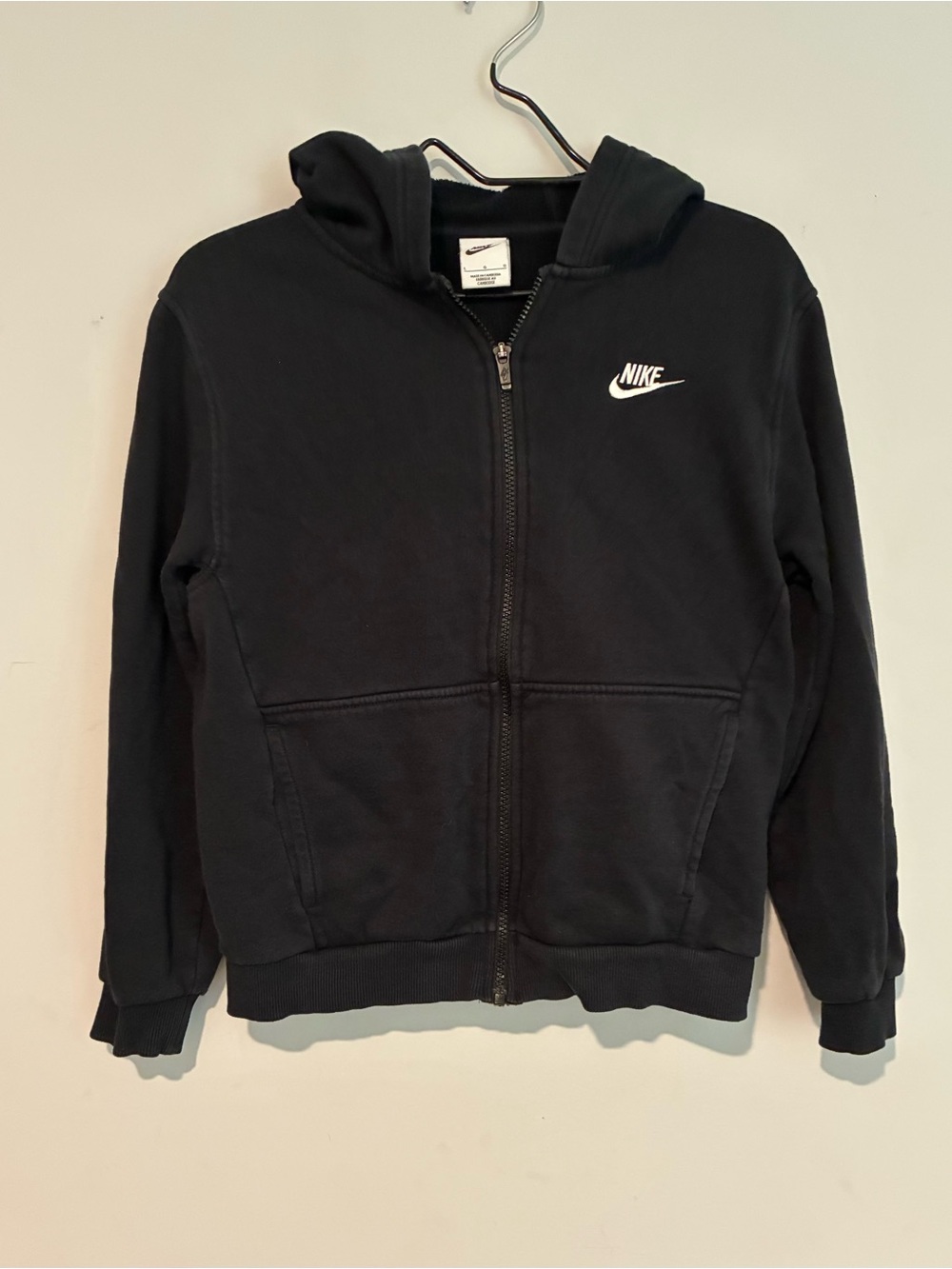 Nike Kids Sportswear Club Full-Zip Black Hoodie Size L